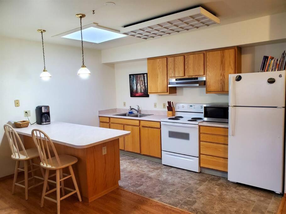 Downtown Gem: 1br With Stunning Views! Apartamento *