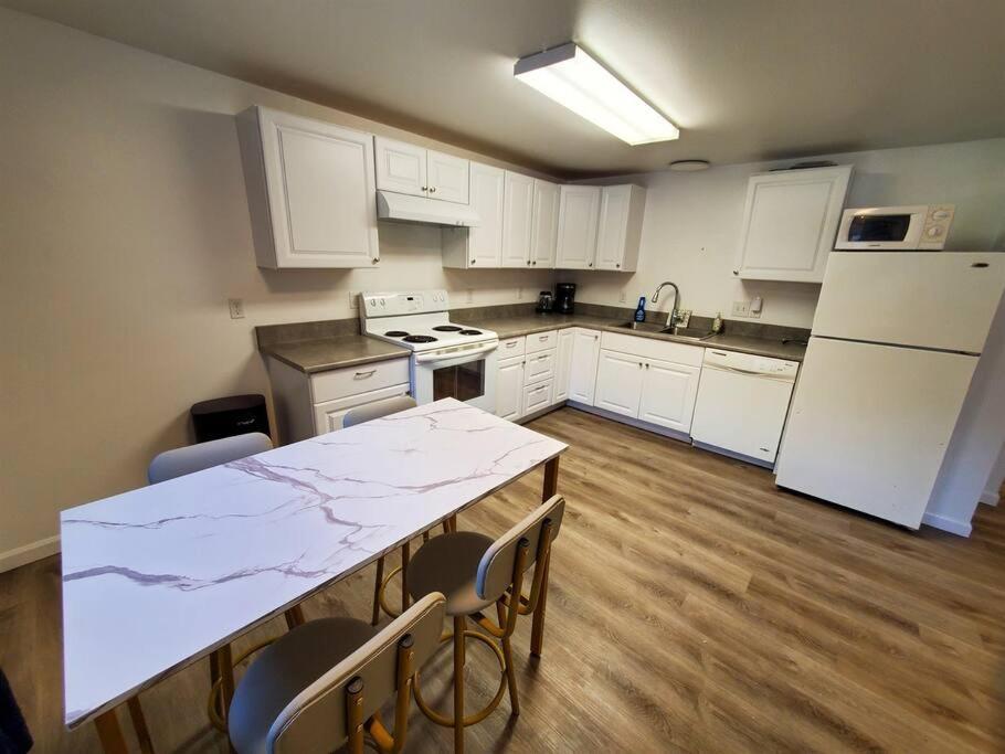 Apartamento Updated Douglas Apartment, Near Downtown And Skiing Juneau