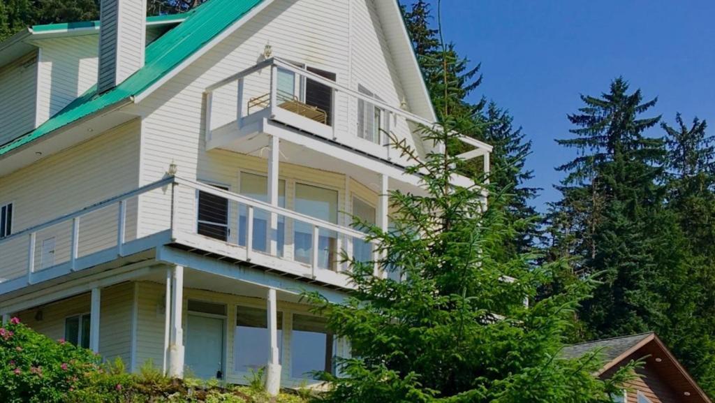 Kelli Creek - Reduced Price On Tours Guest house *