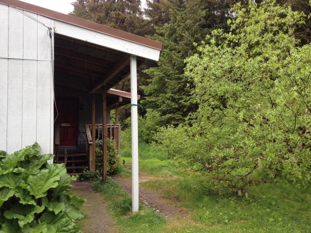 Juneau Guesthouse Acomodação com café da manhã  *