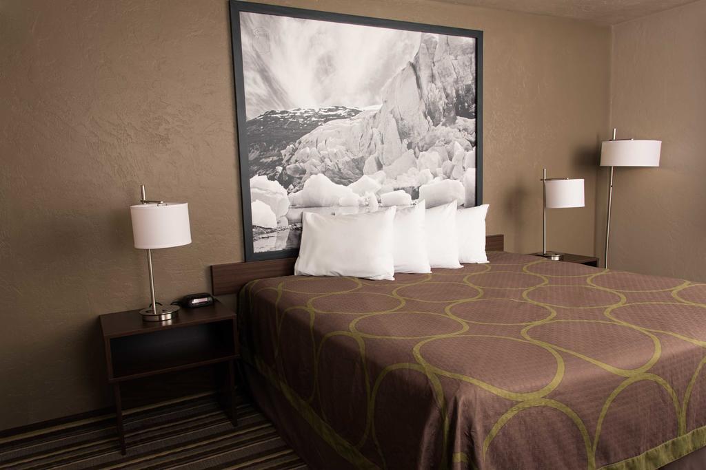 Motel Super 8 By Wyndham 2*