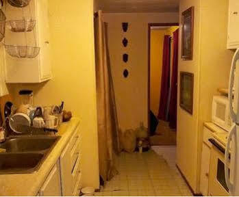 Juneau Guesthouse *