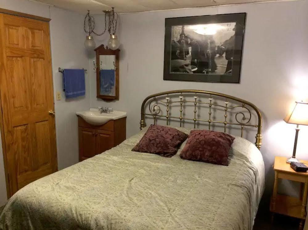 Juneau Guesthouse *